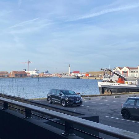 Charme Des Quais, Proche Centre Et Plage ダンケルク エクステリア 写真